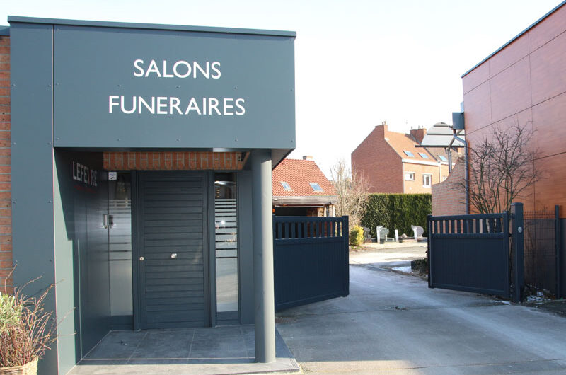 Agence et funérarium de Saint-André-Lez-Lille